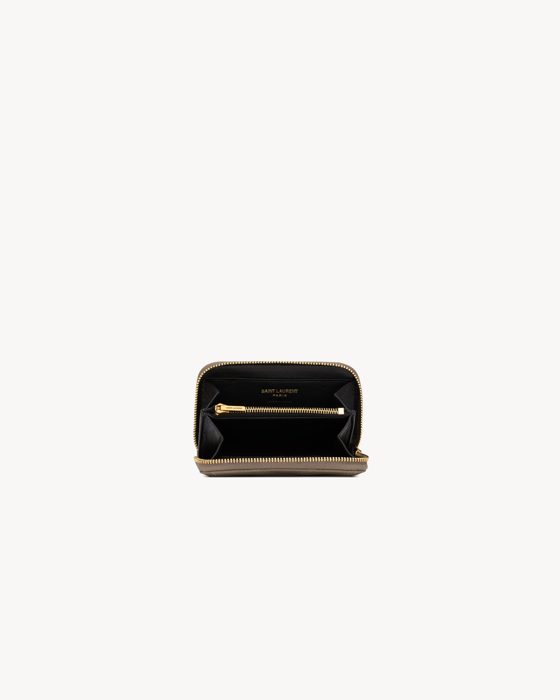 CASSANDRE change purse in GRAIN DE POUDRE leather