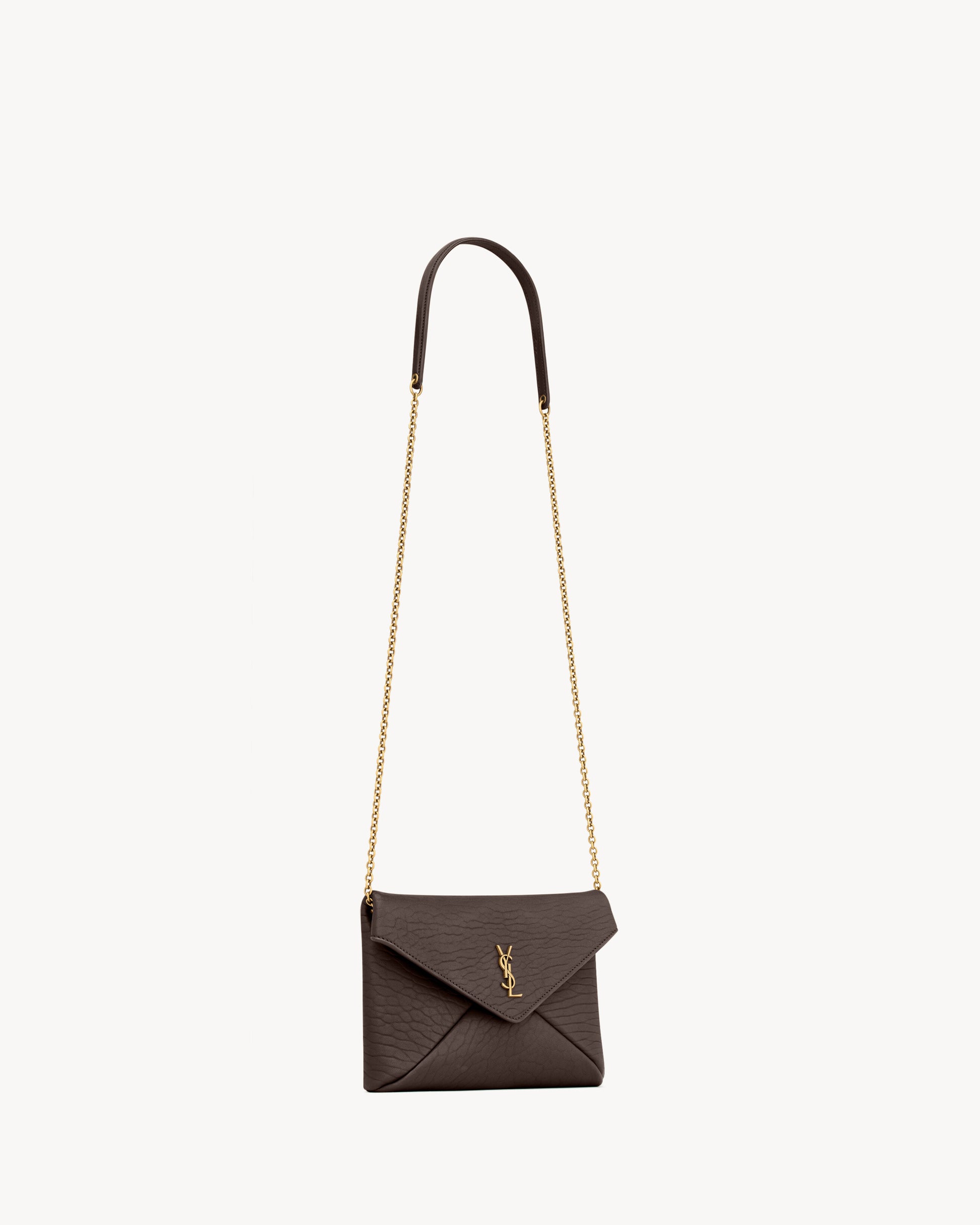 CASSANDRE small chain pouch in lambskin