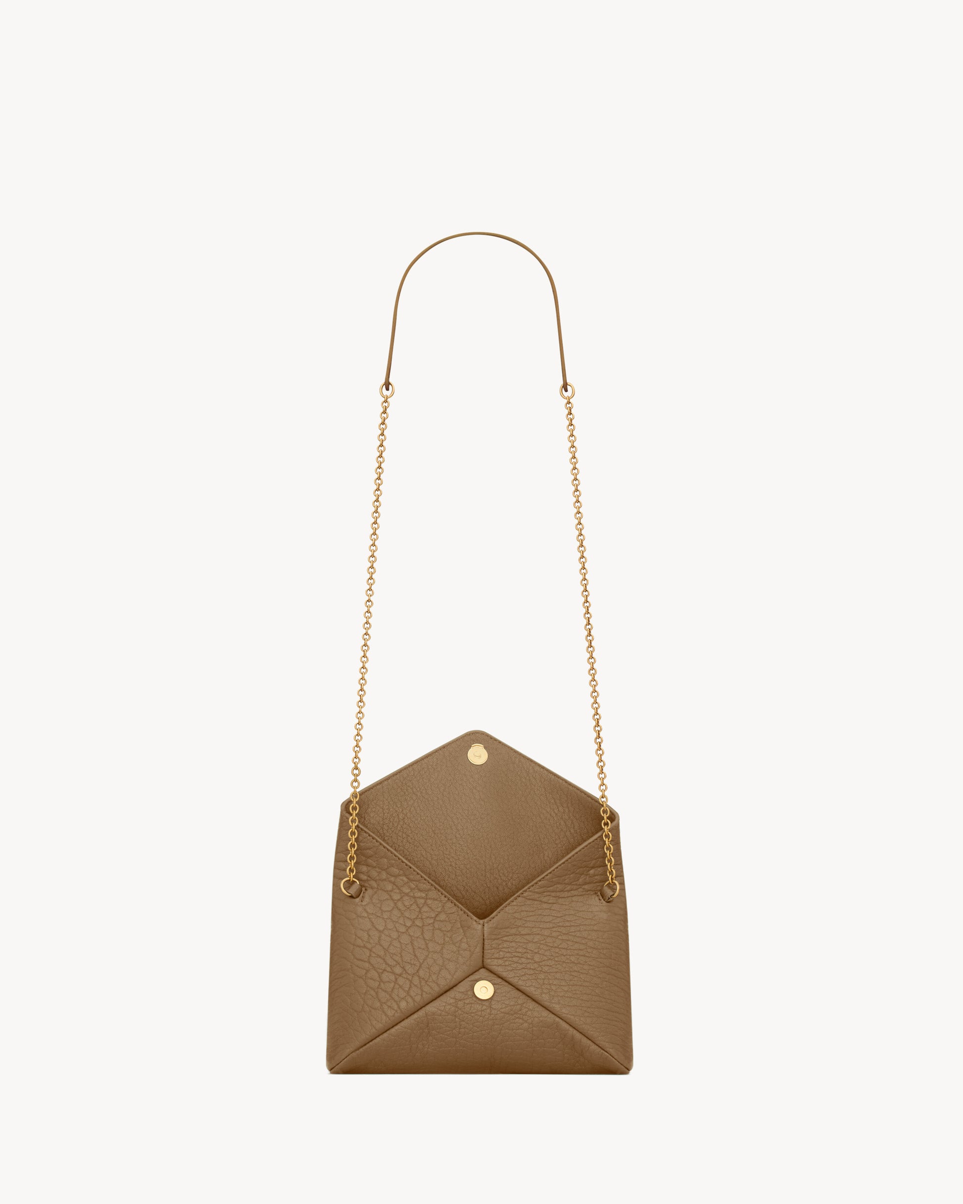 CASSANDRE small chain clutch in lambskin