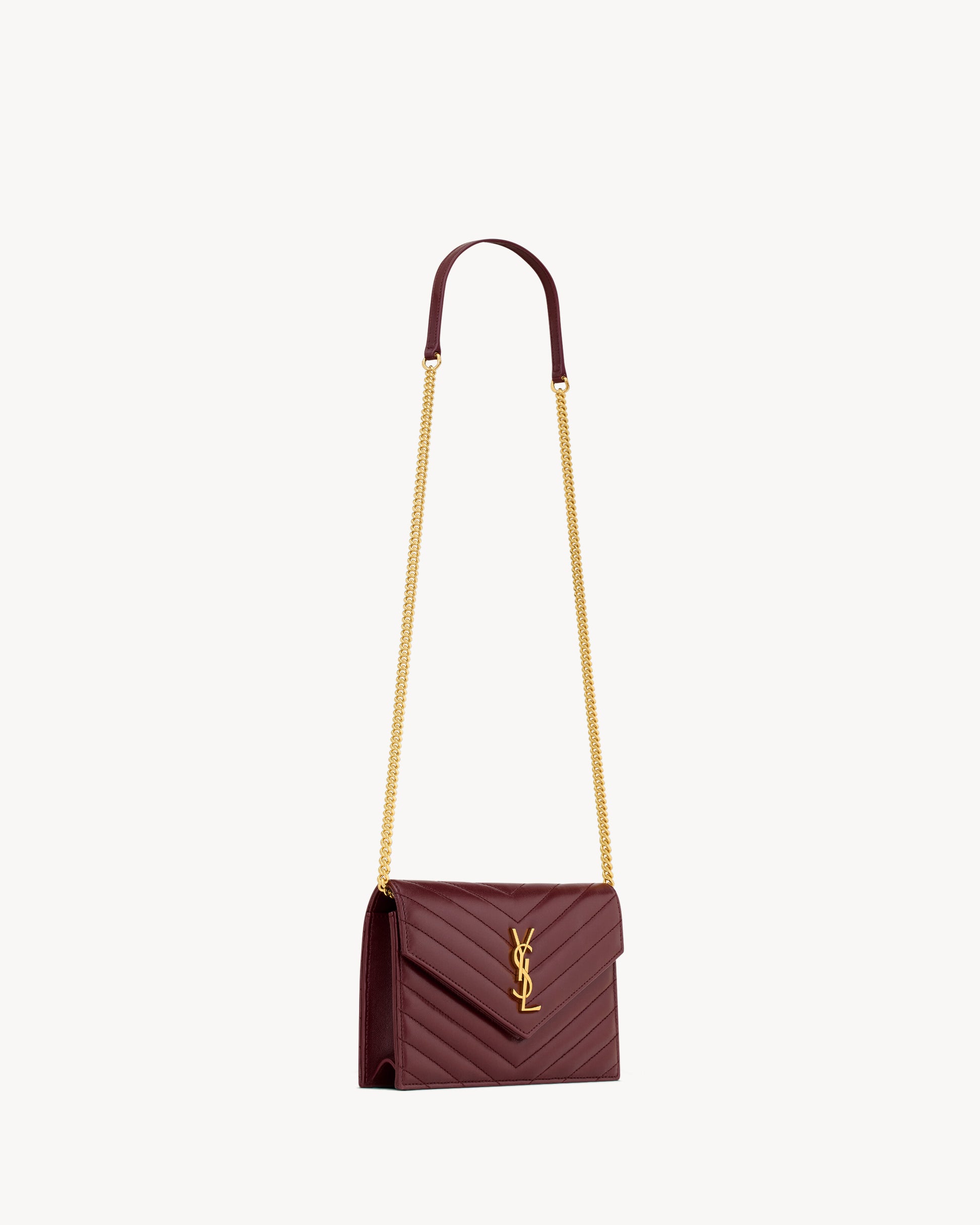 CASSANDRE ENVELOPE CHAIN WALLET IN LAMBSKIN