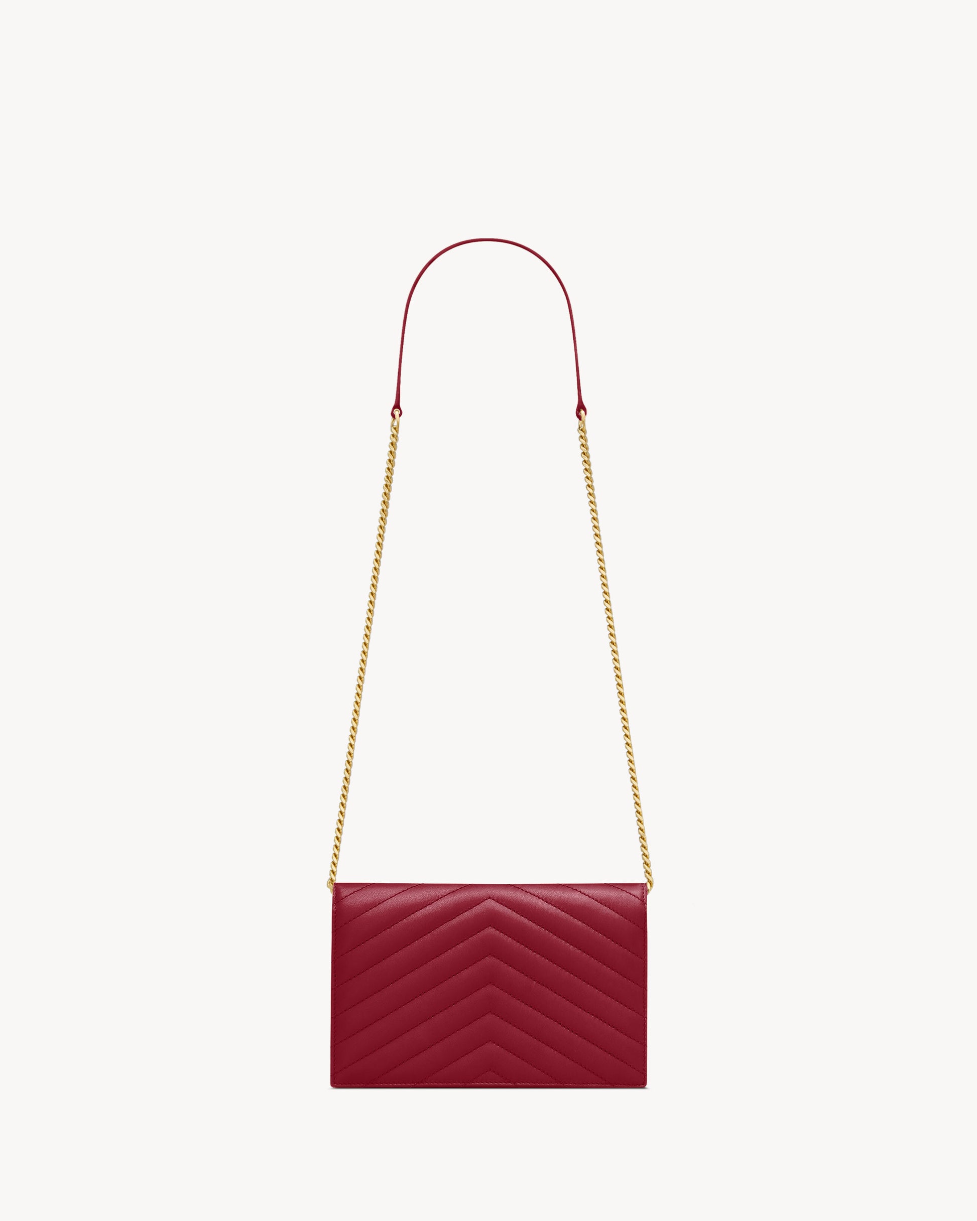 CASSANDRE envelope chain wallet in lambskin