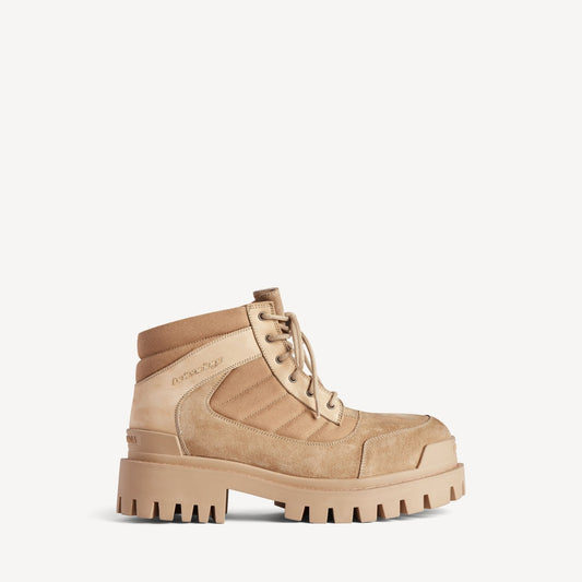 Combat strike low boot