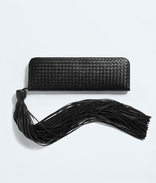 Serata Clutch