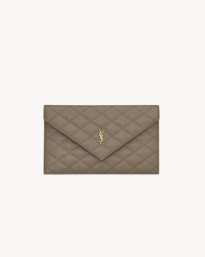 PARIS pouch in GRAIN DE POUDRE leather