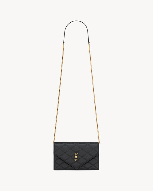 PARIS chain wallet in GRAIN DE POUDRE leather