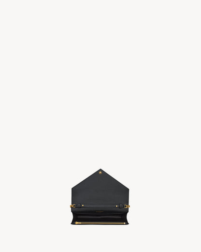 PARIS chain wallet in GRAIN DE POUDRE leather