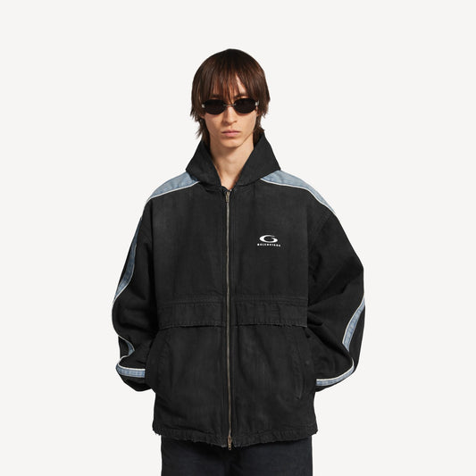 Piping detail jacket