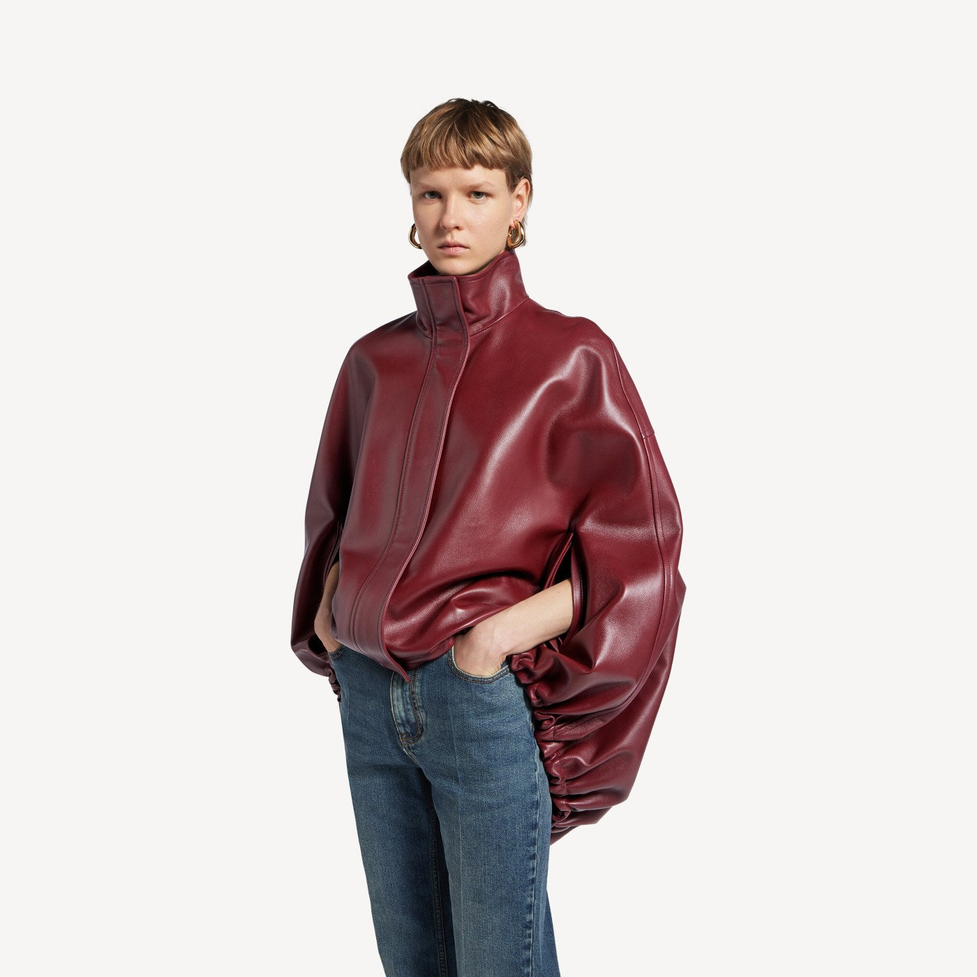 Short cape