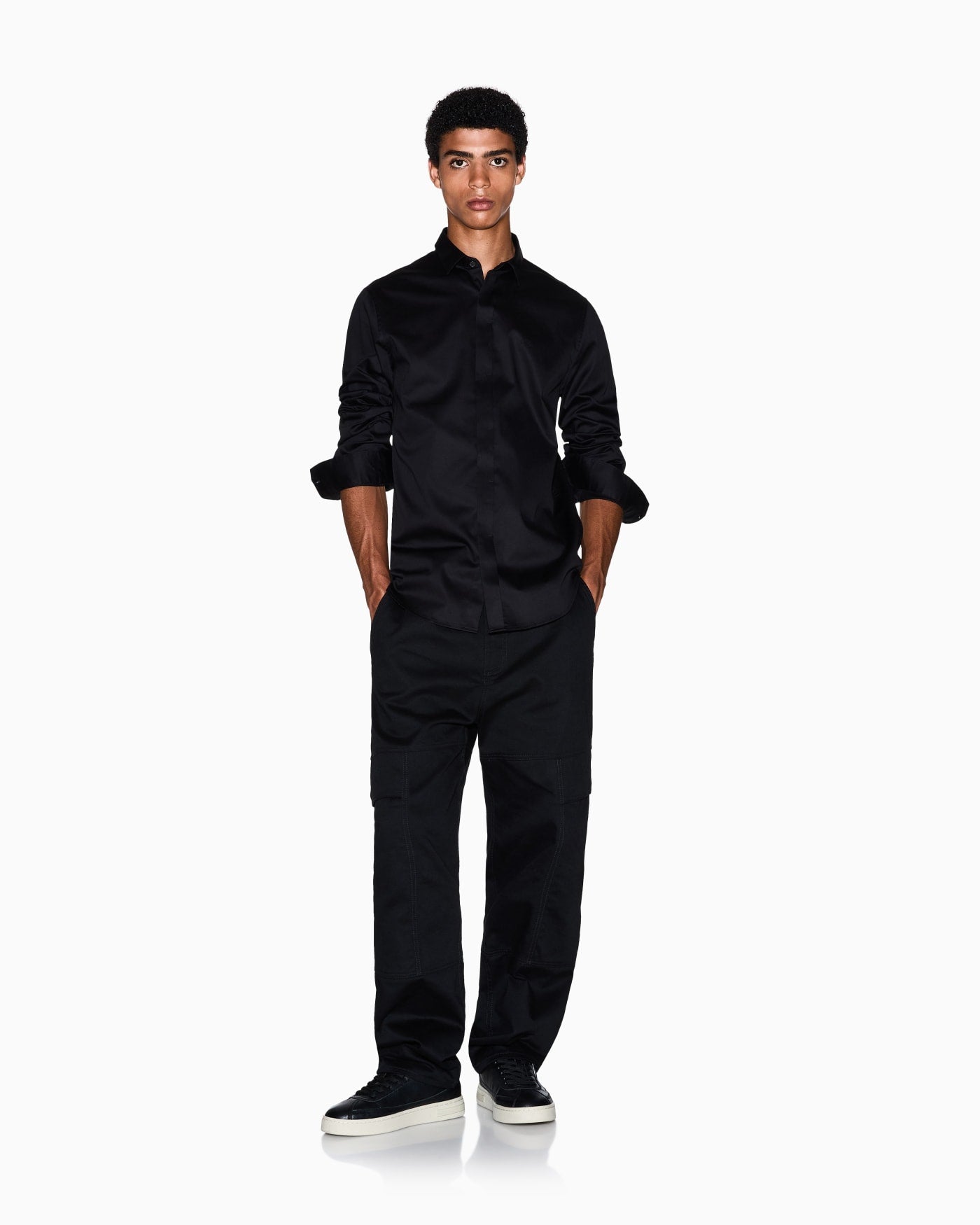 Slim-fit dress shirt in stretch cotton satin Essential