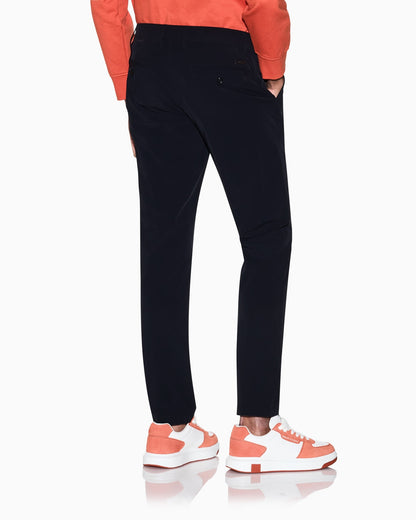 Slim-fit trousers in ultra stretch twill Essential