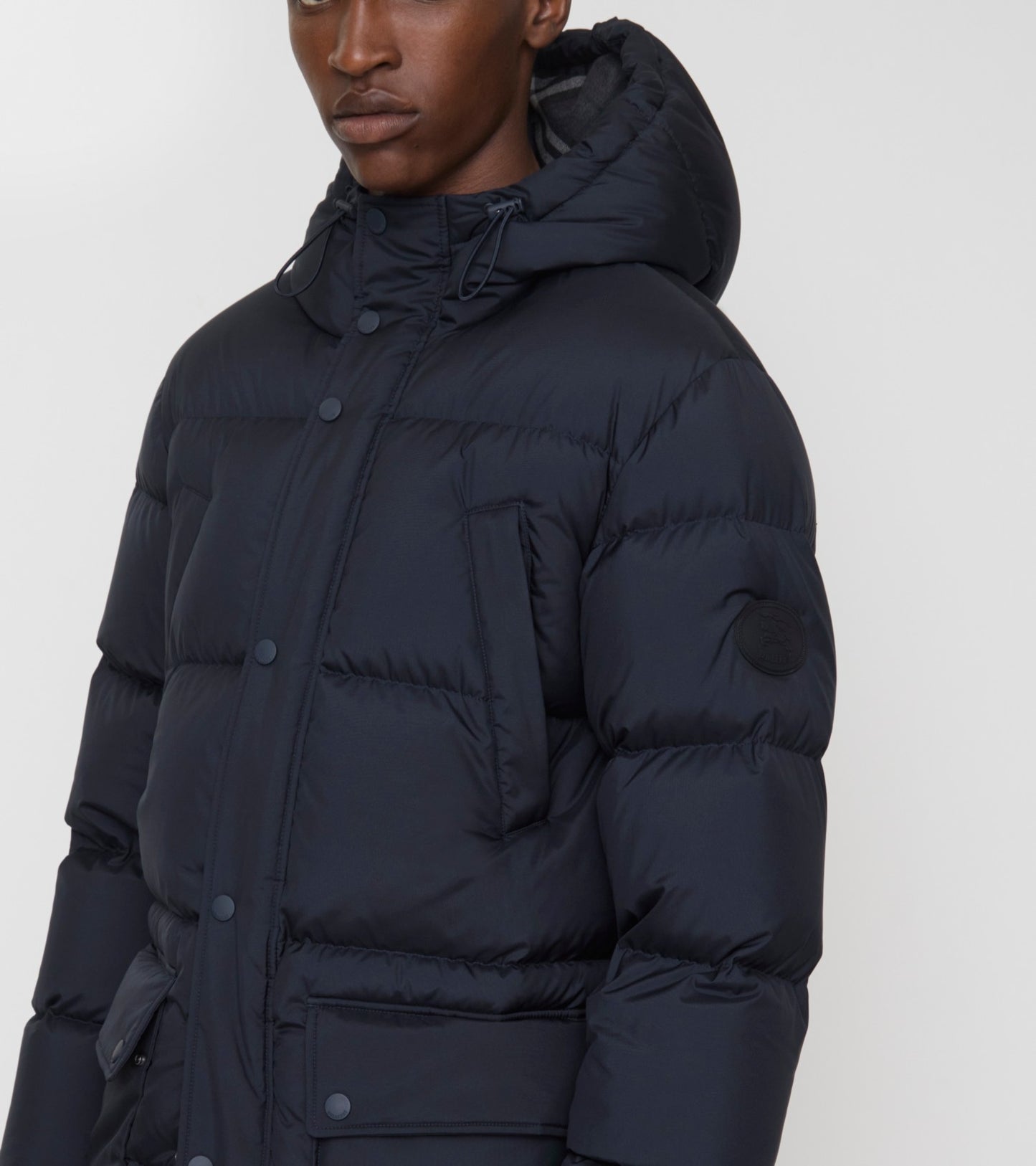 Hooded Puffer Jacket in Navy blue