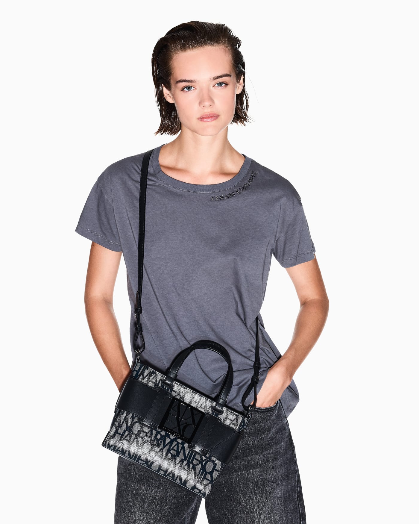 Monogram tote with buckle for woman