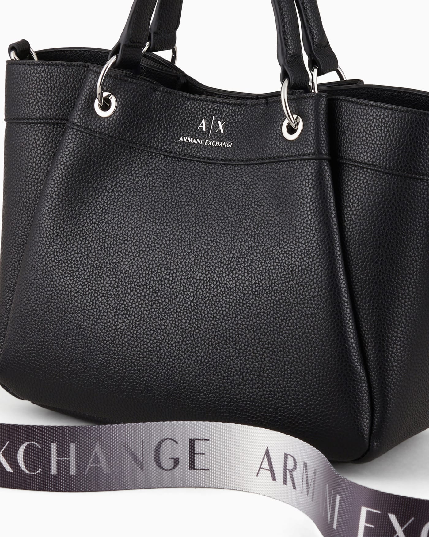 Medium handbag with degradè shoulder strap