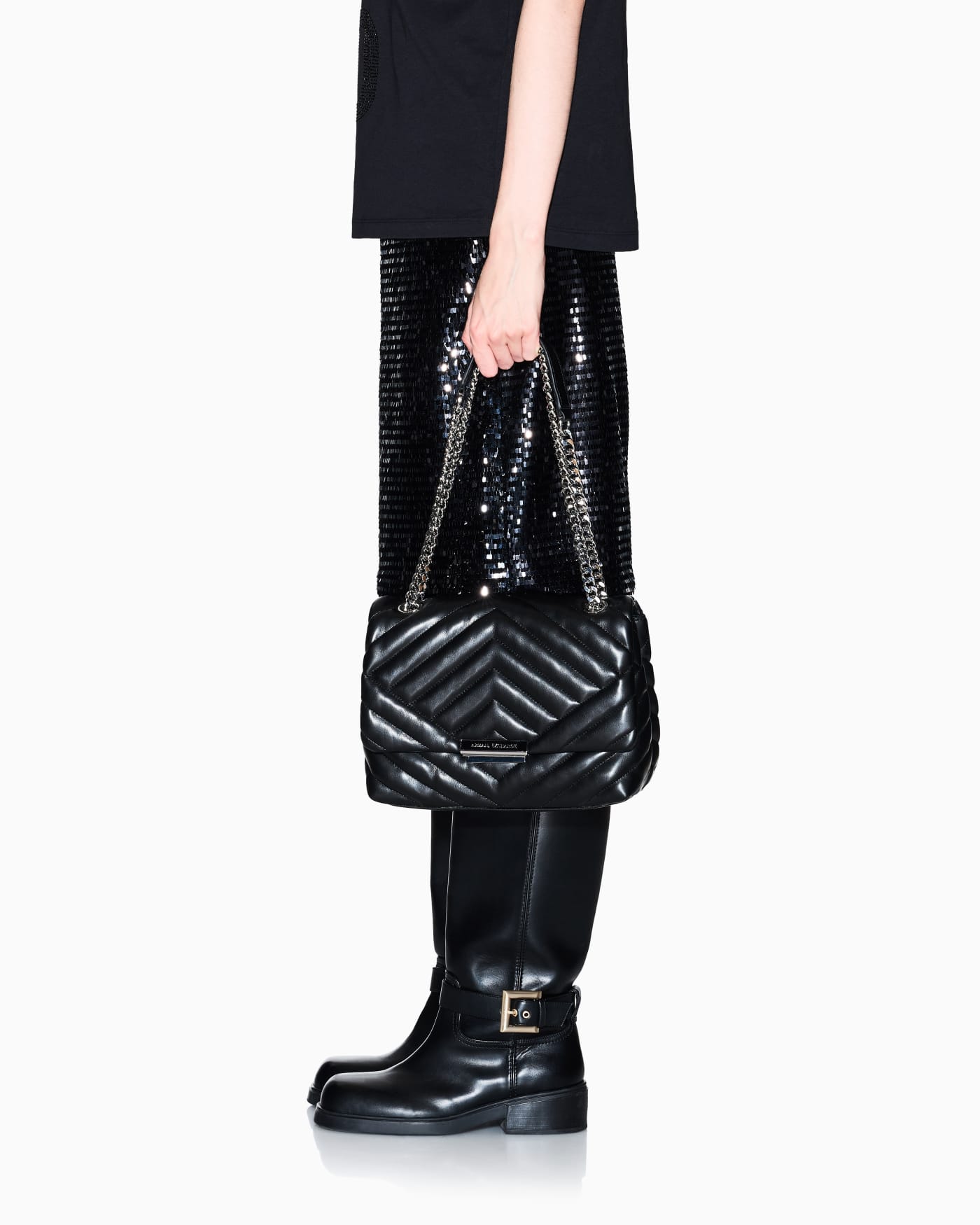 Crossbody bag quilted compact for woman