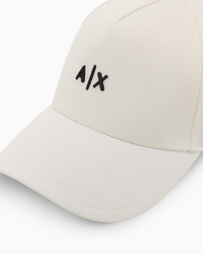 Minimalist cotton cap man