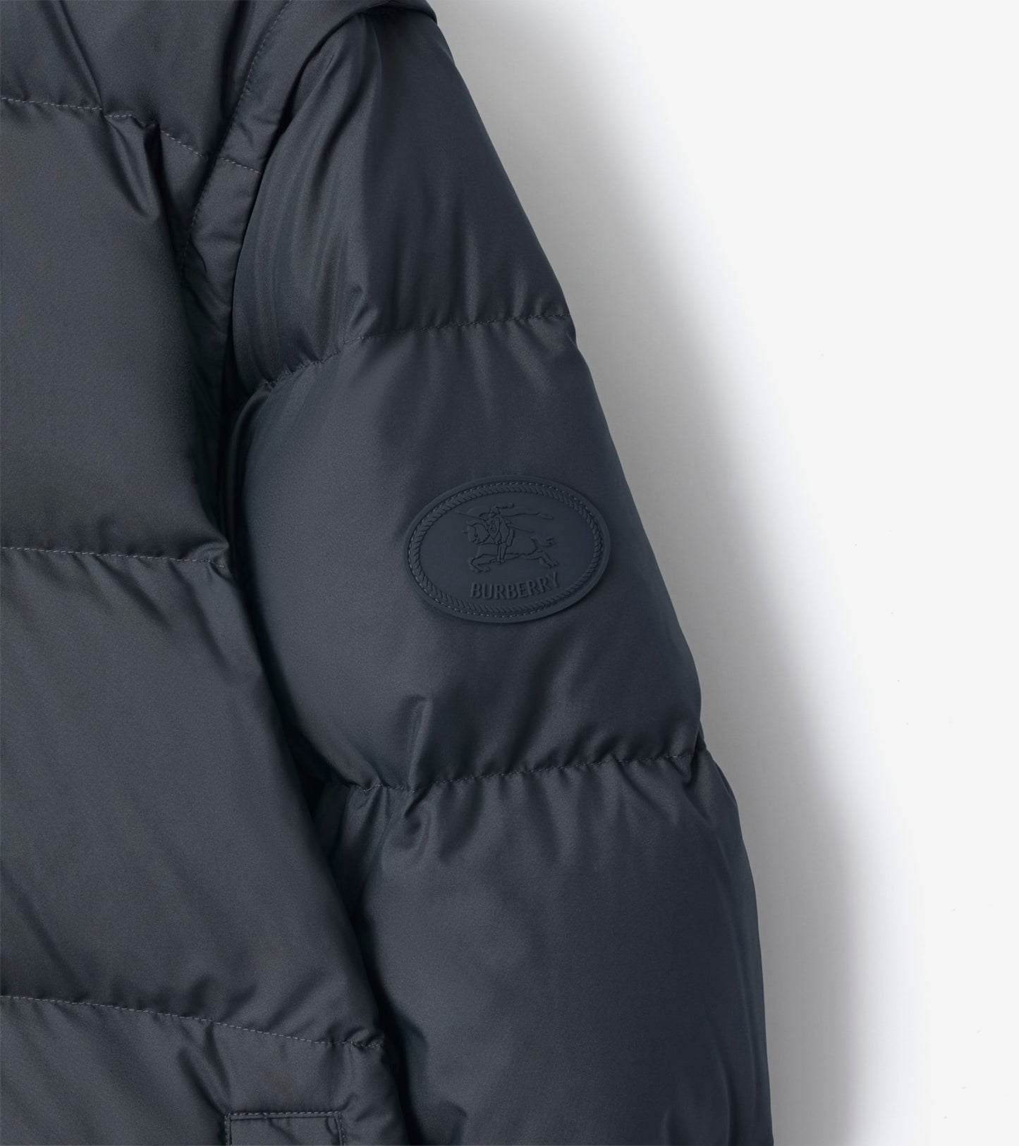 Detachable Sleeve Bideford Puffer Jacket in Navy