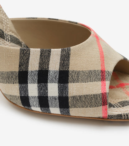 Check Mews High Sandals in Sand beige