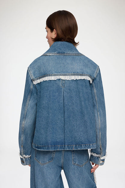 Jacket in Rigid Denim