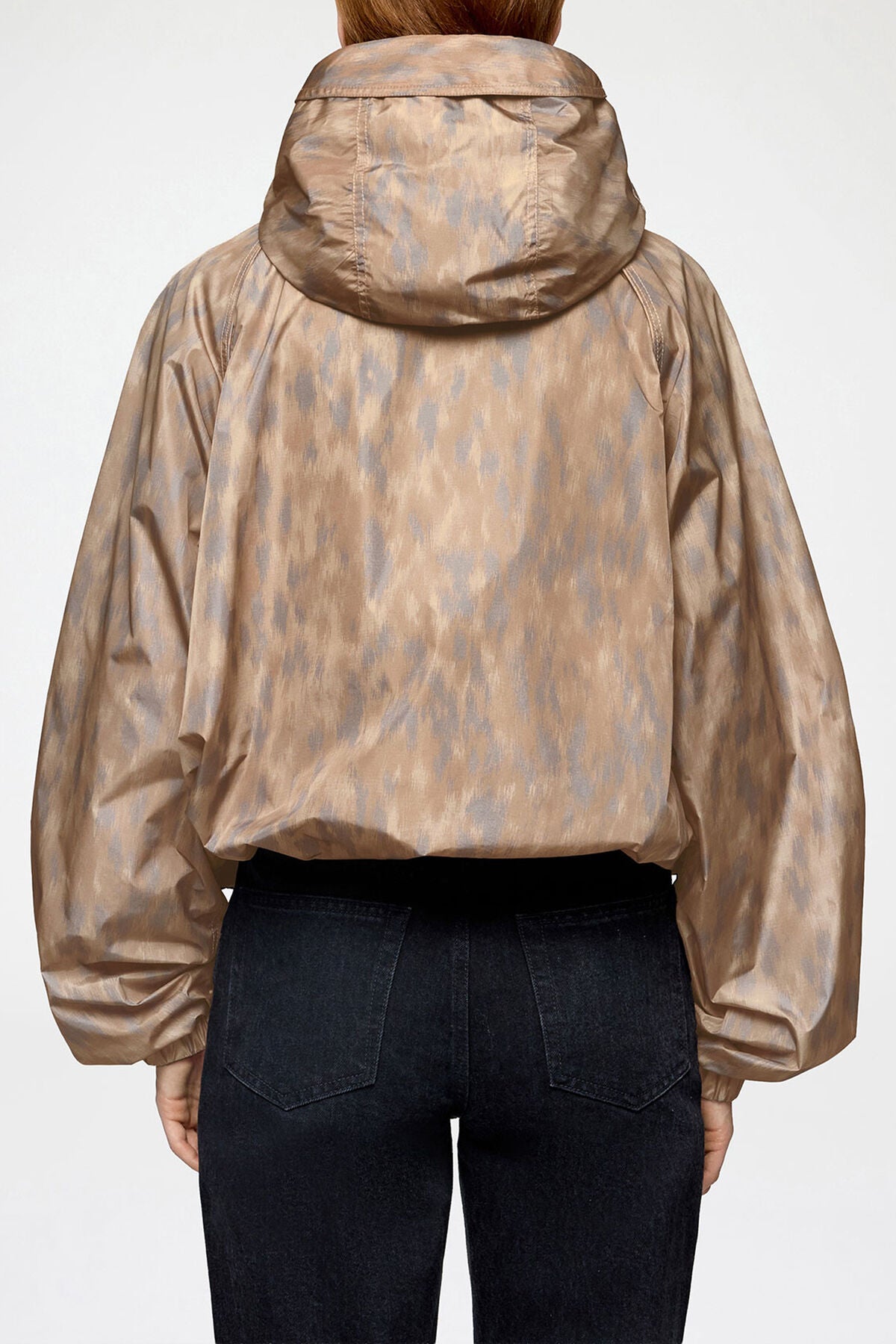 Flyweight Jacket in Printed Nylon