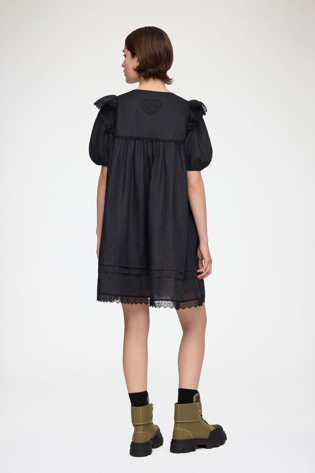 Mini Dress in Black Linen
