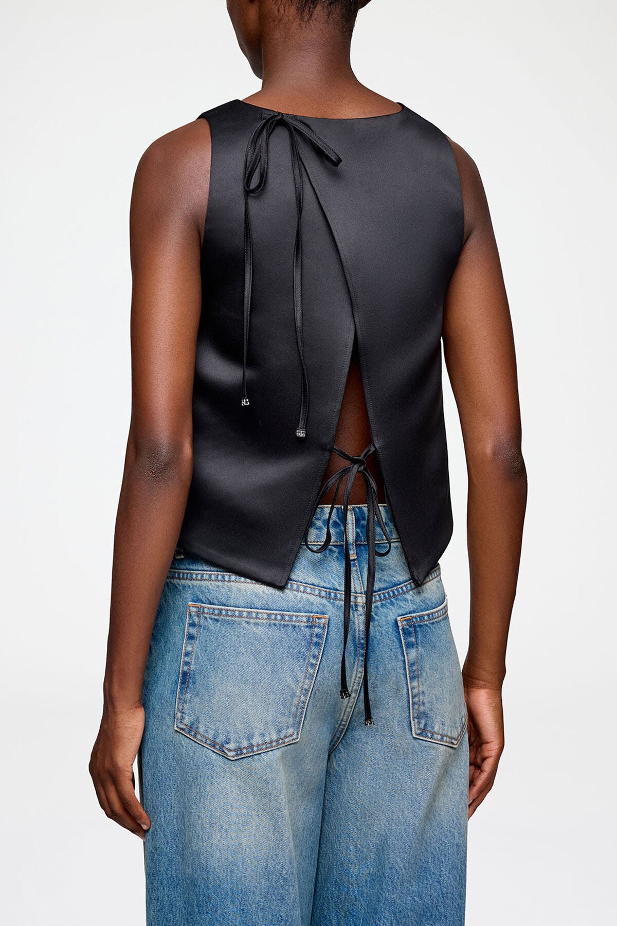 Top in Black Satin