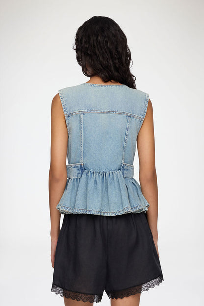 Vest in Lightweight Denim