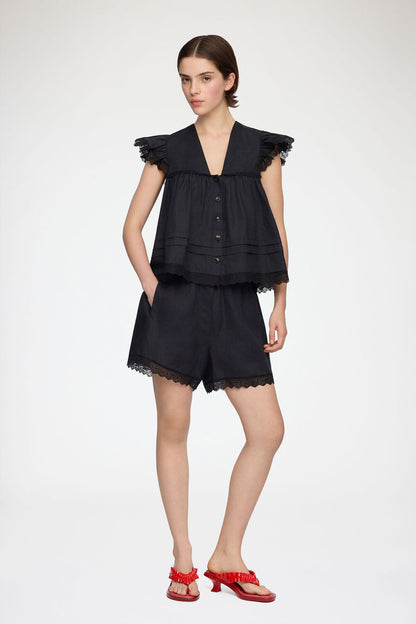 Blouse in Black Linen