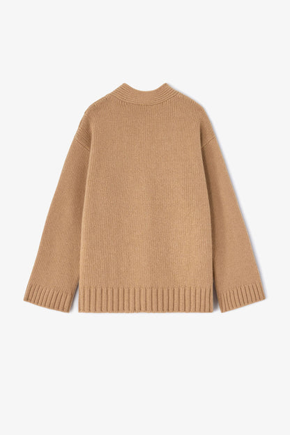 Cardigan in Cable Wool