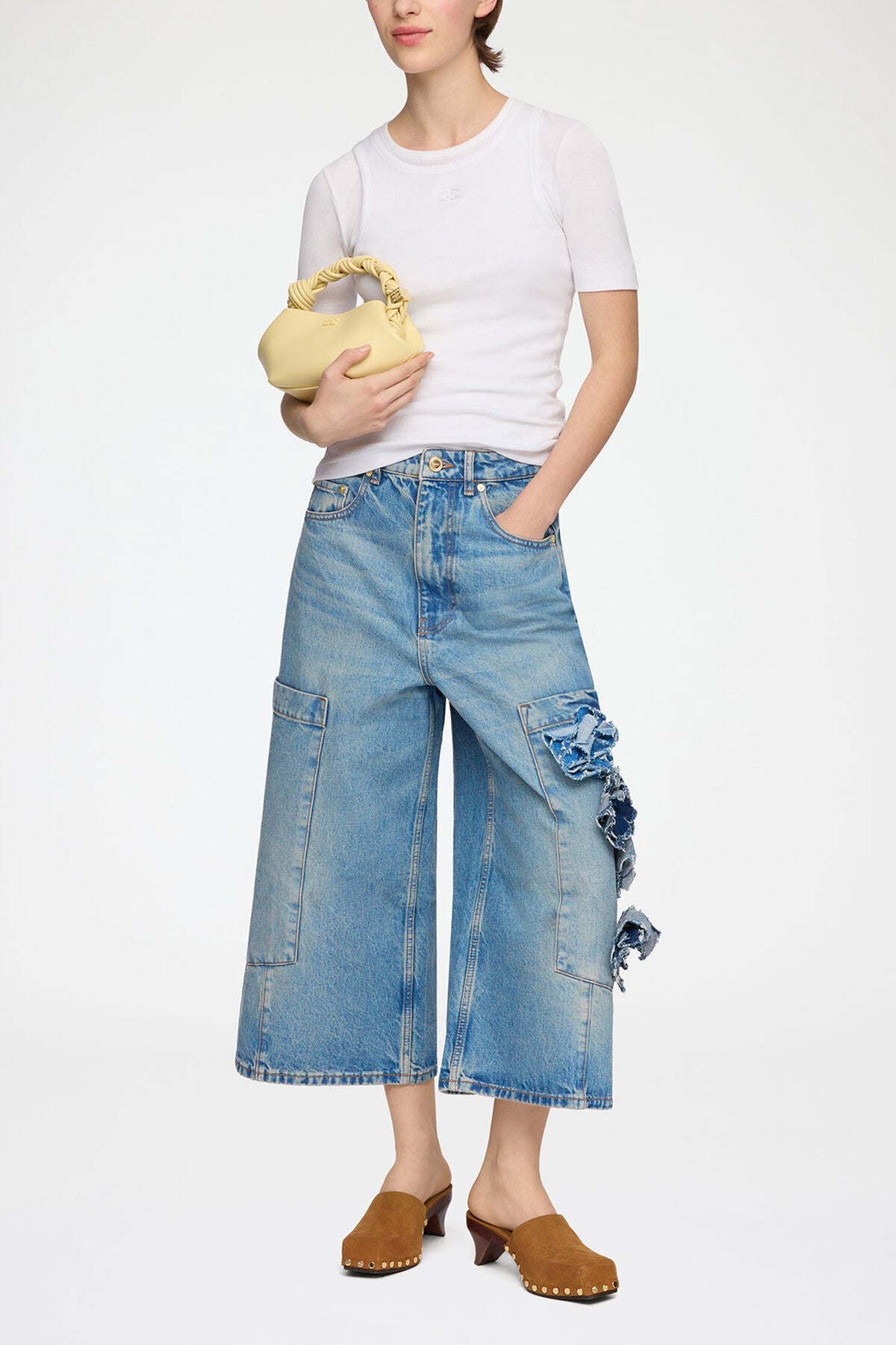 Baggy Cropped Jeans in Flower Print Denim