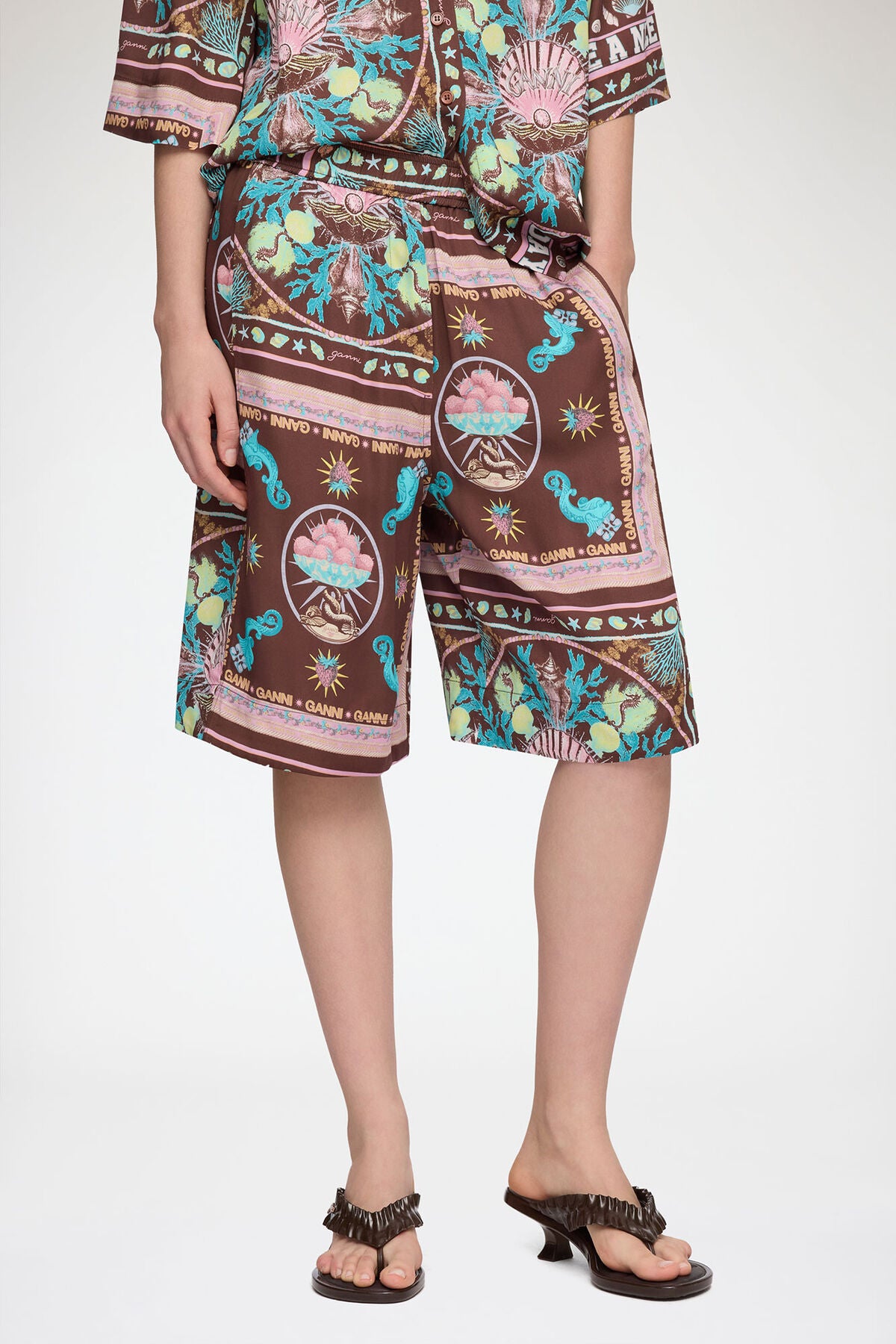 Shorts in Printed Twill