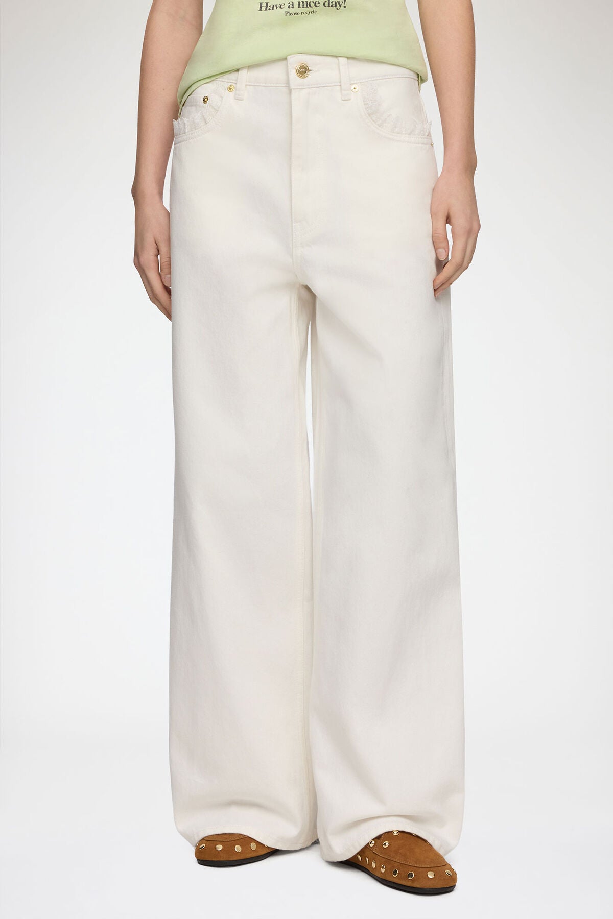 Lari Straight Jeans in White Denim