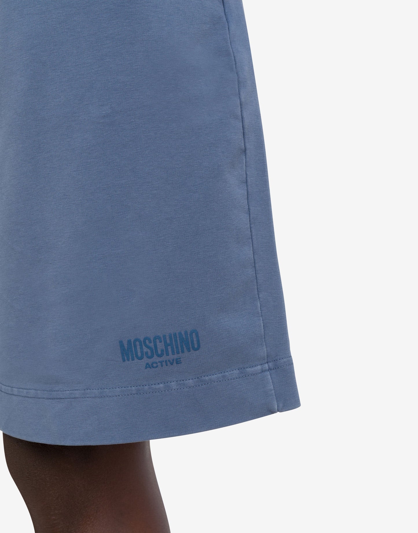 Shorts in cotone tinto in capo