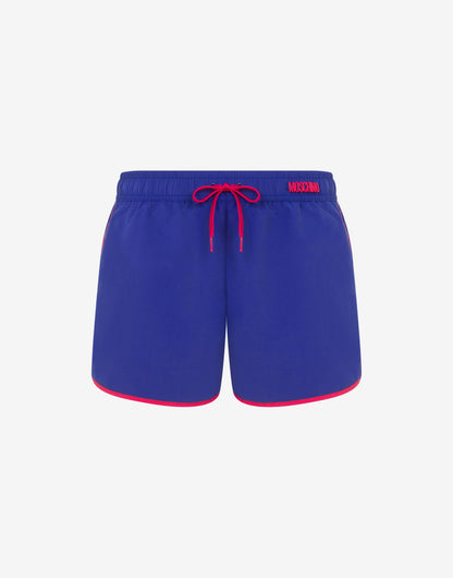 Boxer mare in nylon
