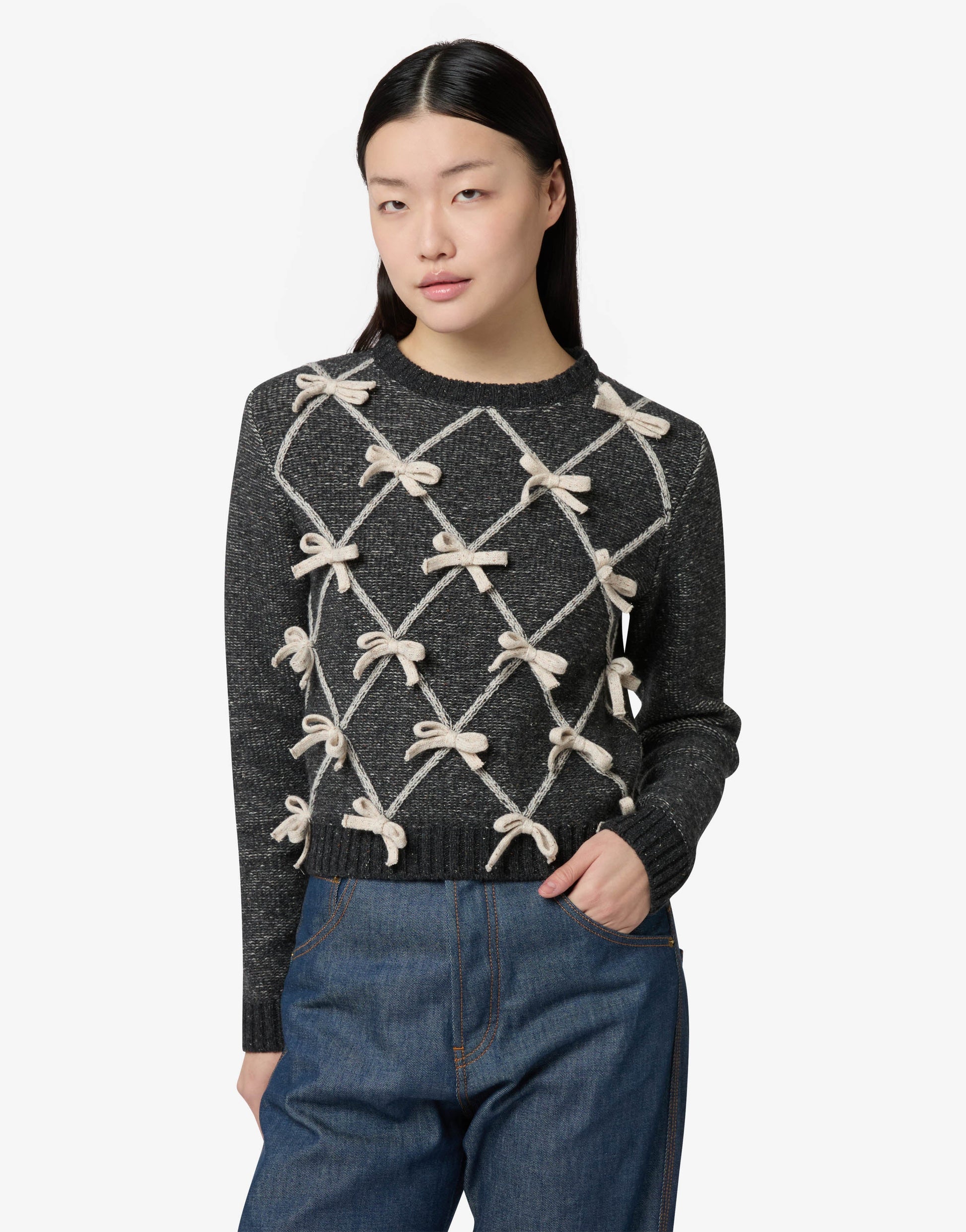 Pullover in misto lana e seta con fiocchi