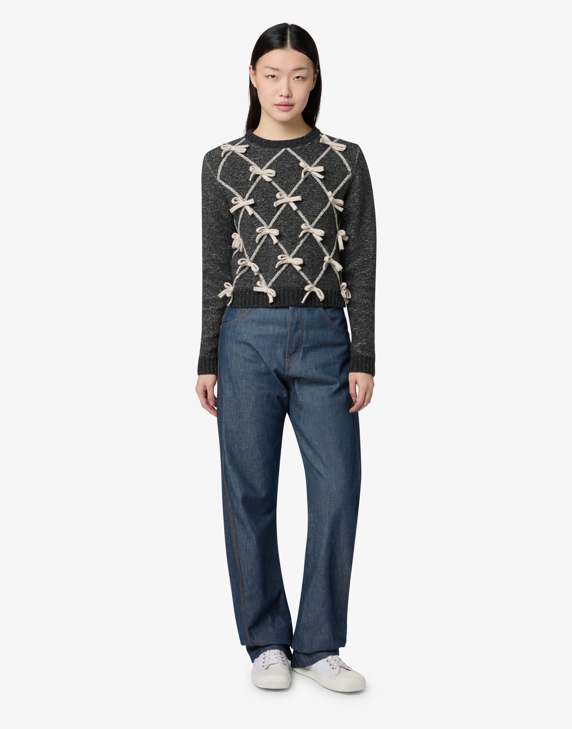 Pullover in misto lana e seta con fiocchi