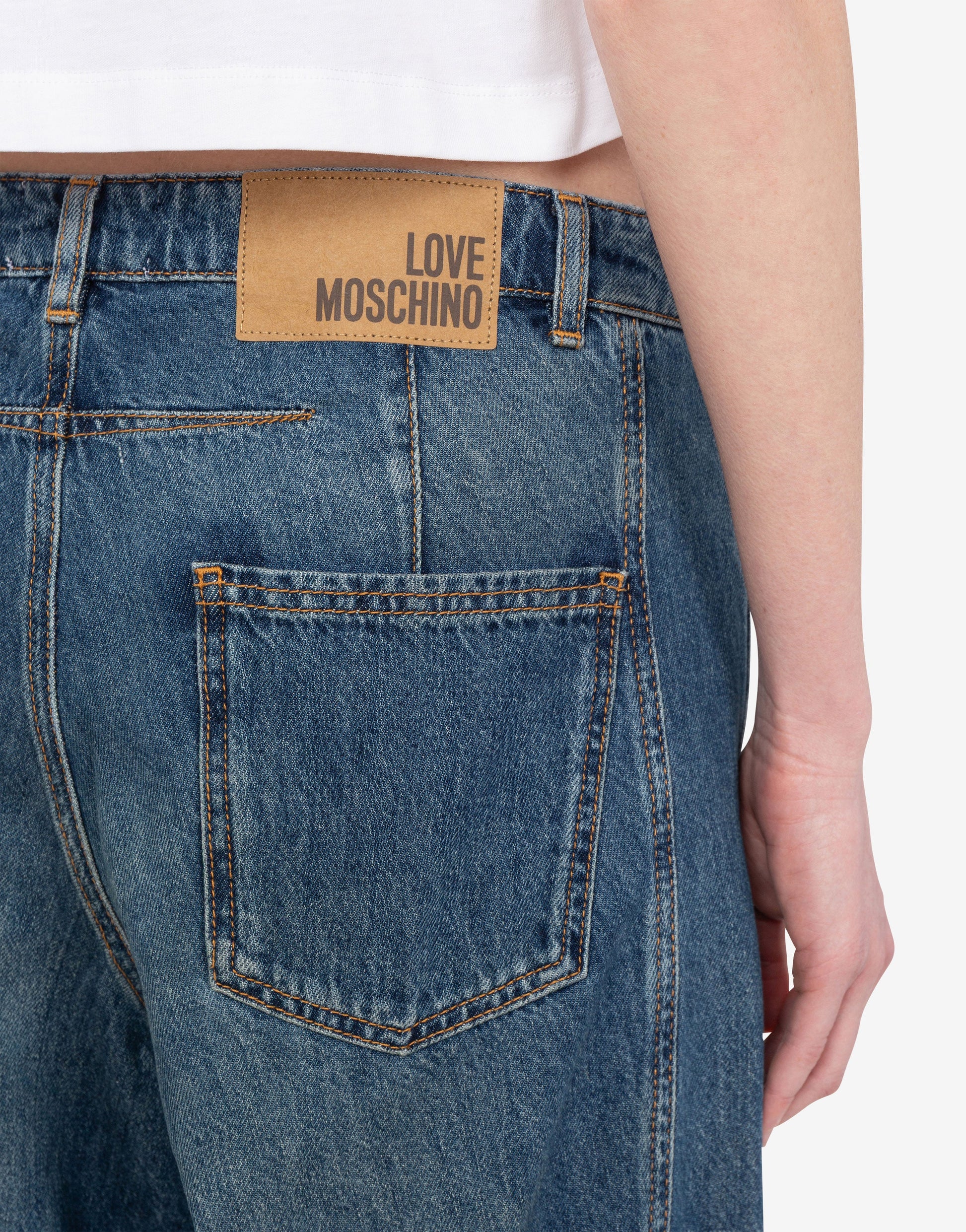 Pantalone in denim 