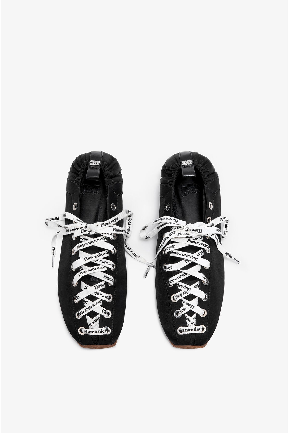 Sporty Ballerina in Black