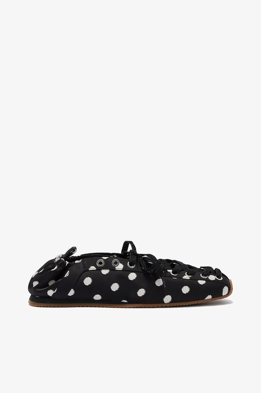 Sporty Ballerina in Black Dots