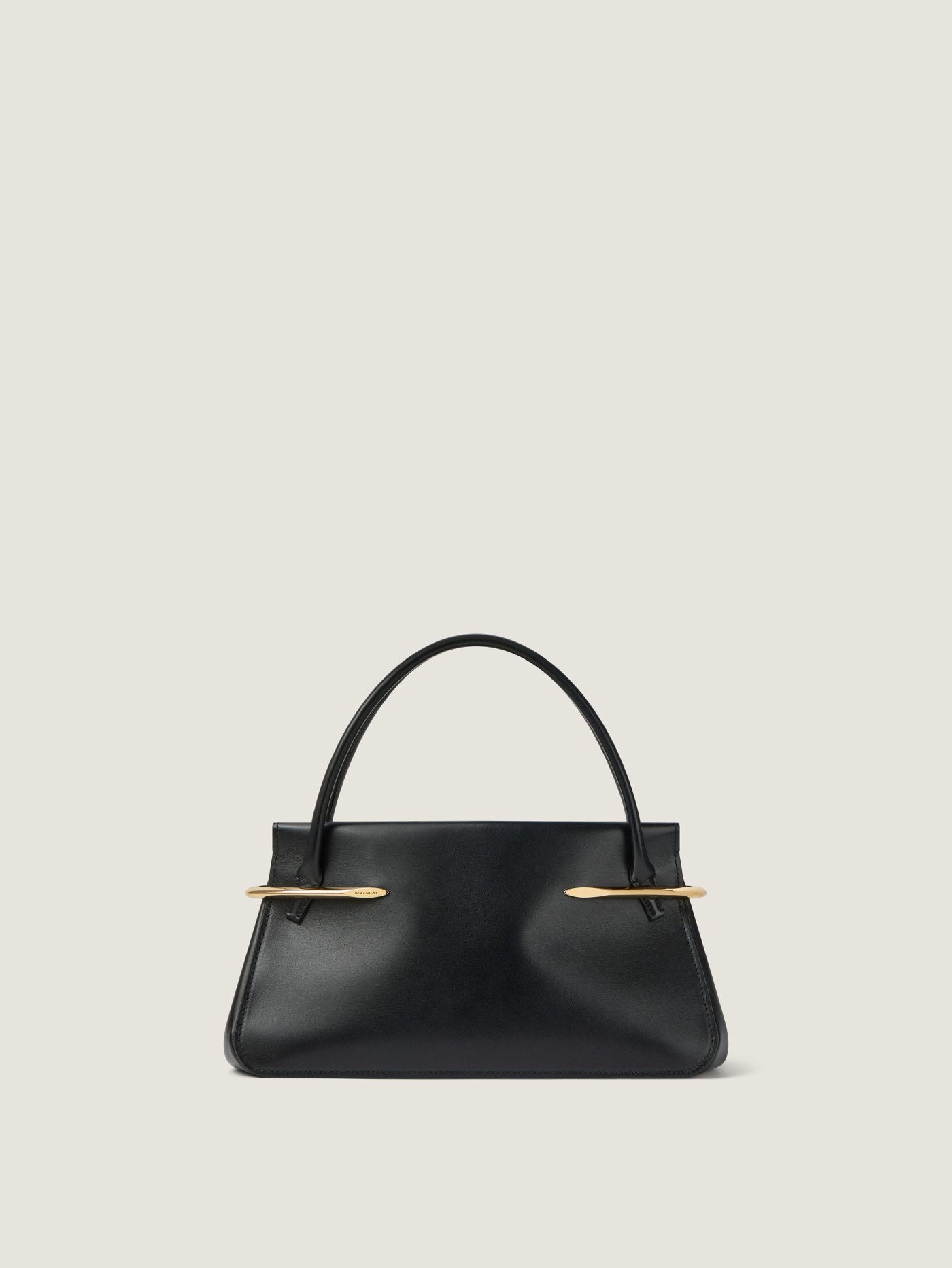 Medium Pinch bag in leather