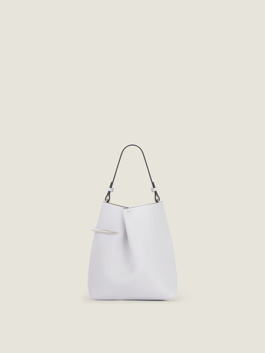 Pinch Me pouch in nappa leather