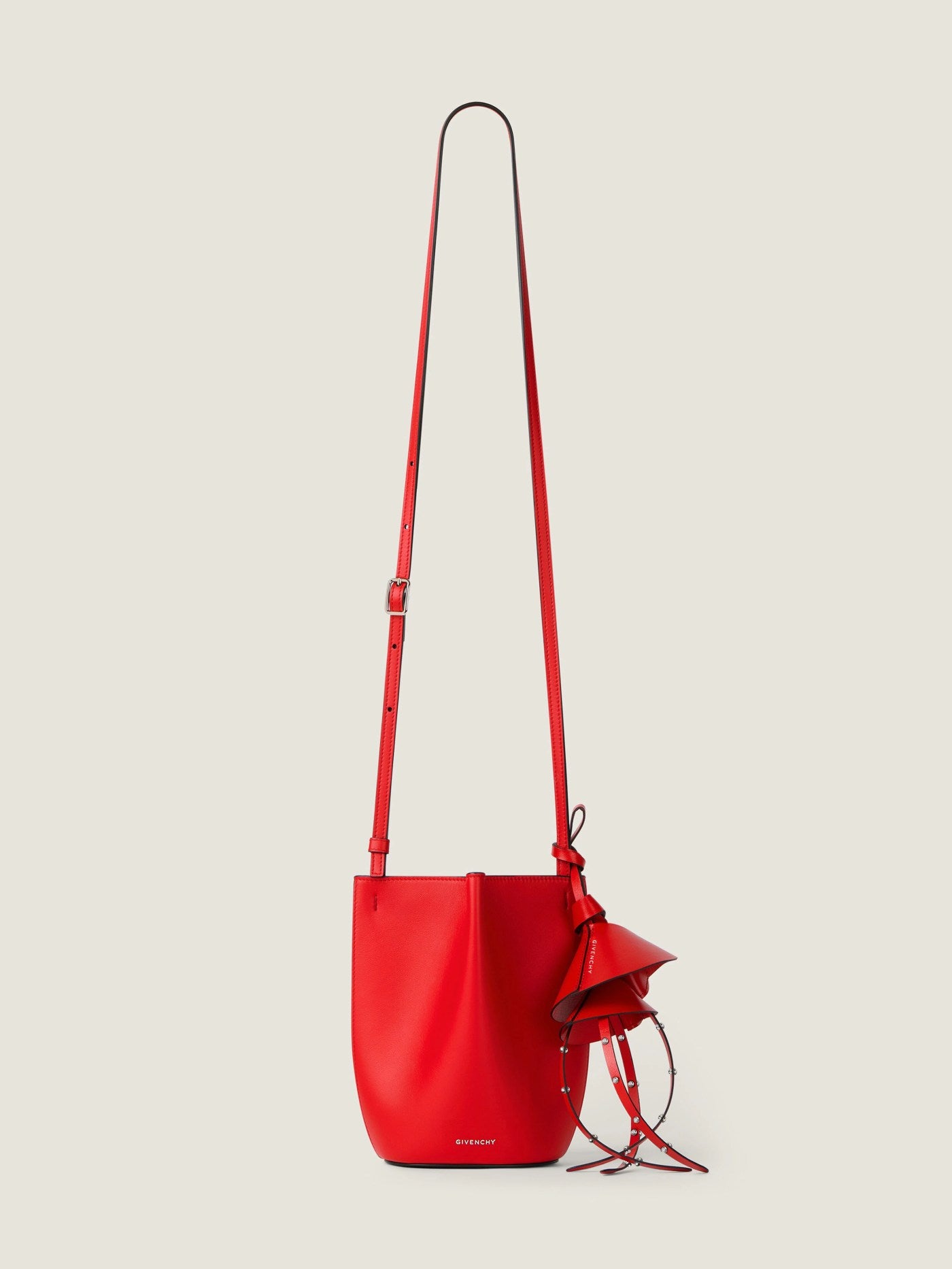 Nano Snap bucket bag in grained leather