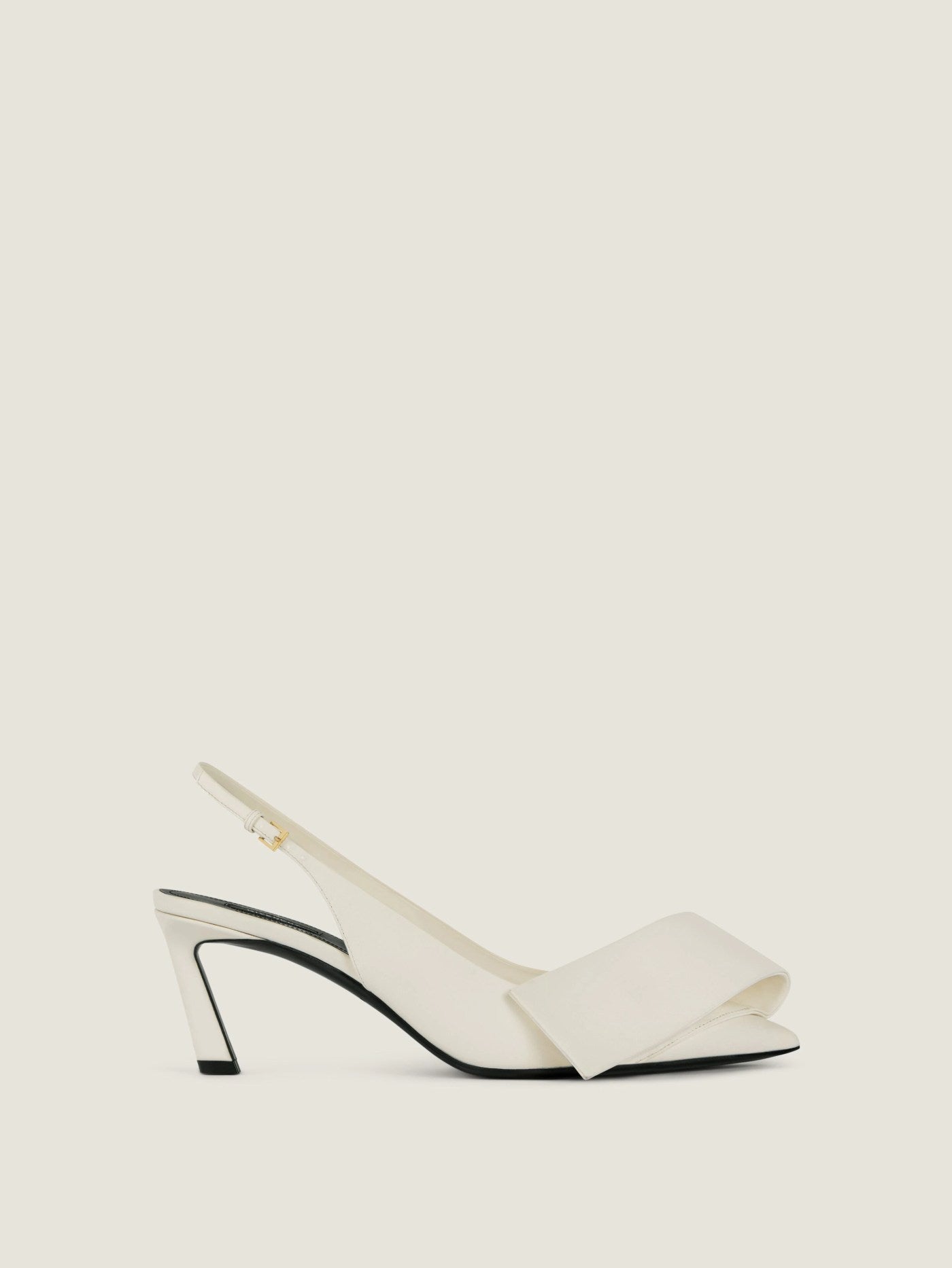 Twisted Ribbon slingbacks pumps in leather