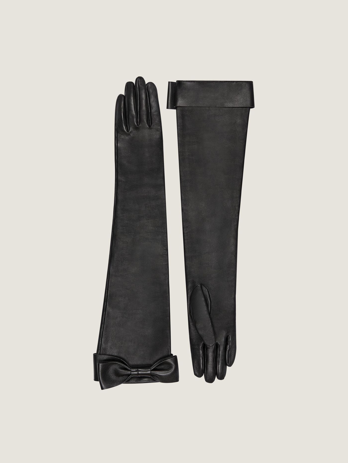 Long gloves in nappa leather with bow