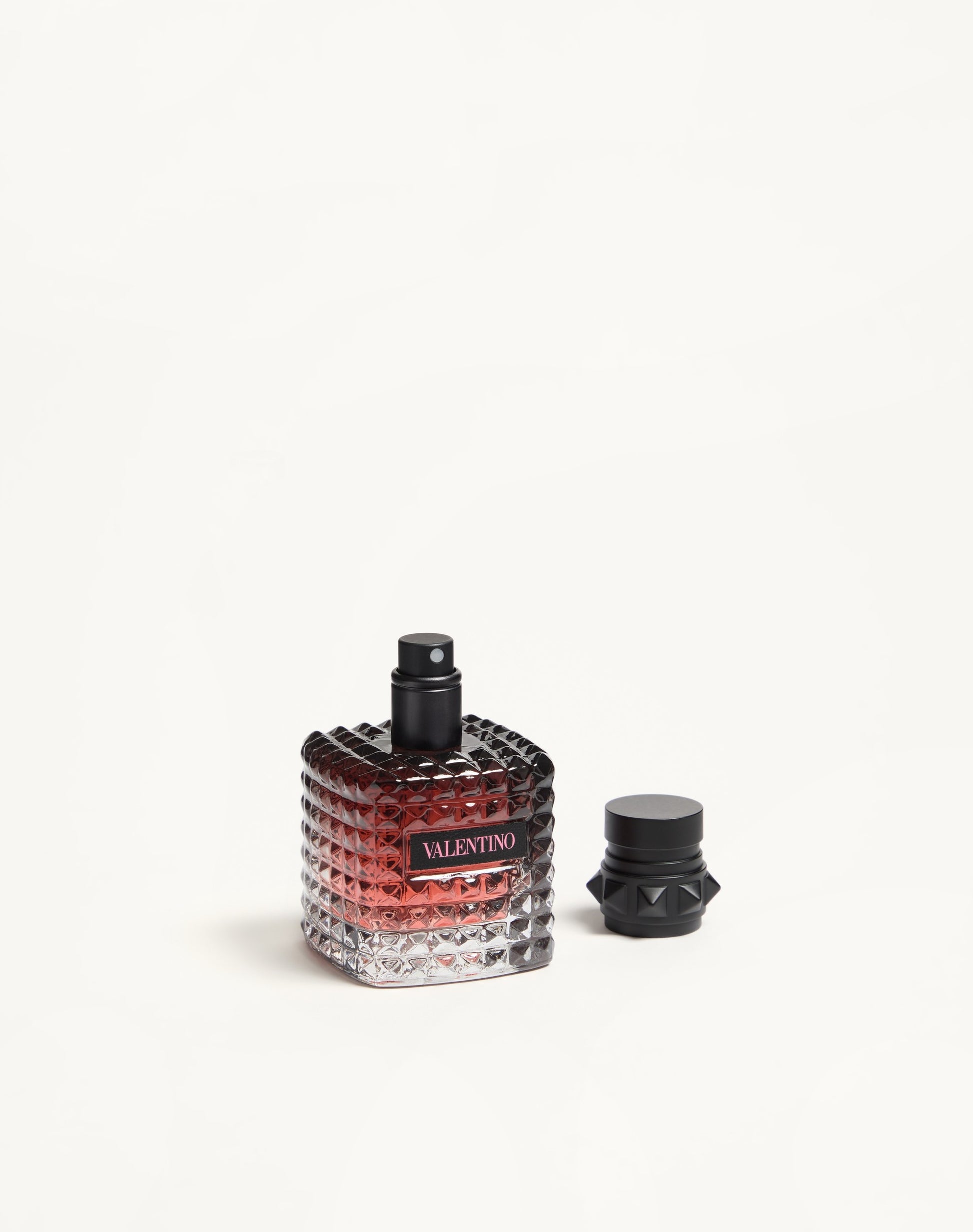 Born In Roma Intense Eau De Parfum Spray 30ml in Transparent
