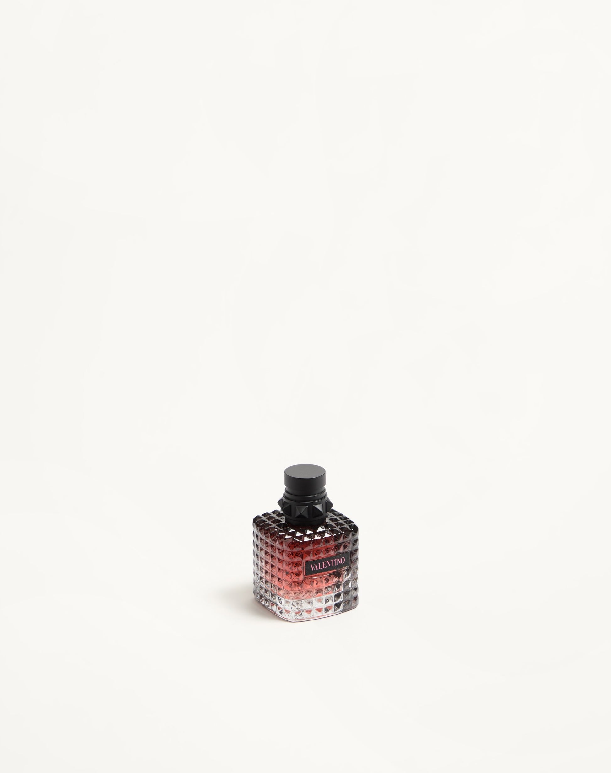 Born In Roma Intense Eau De Parfum Spray 30ml in Transparent