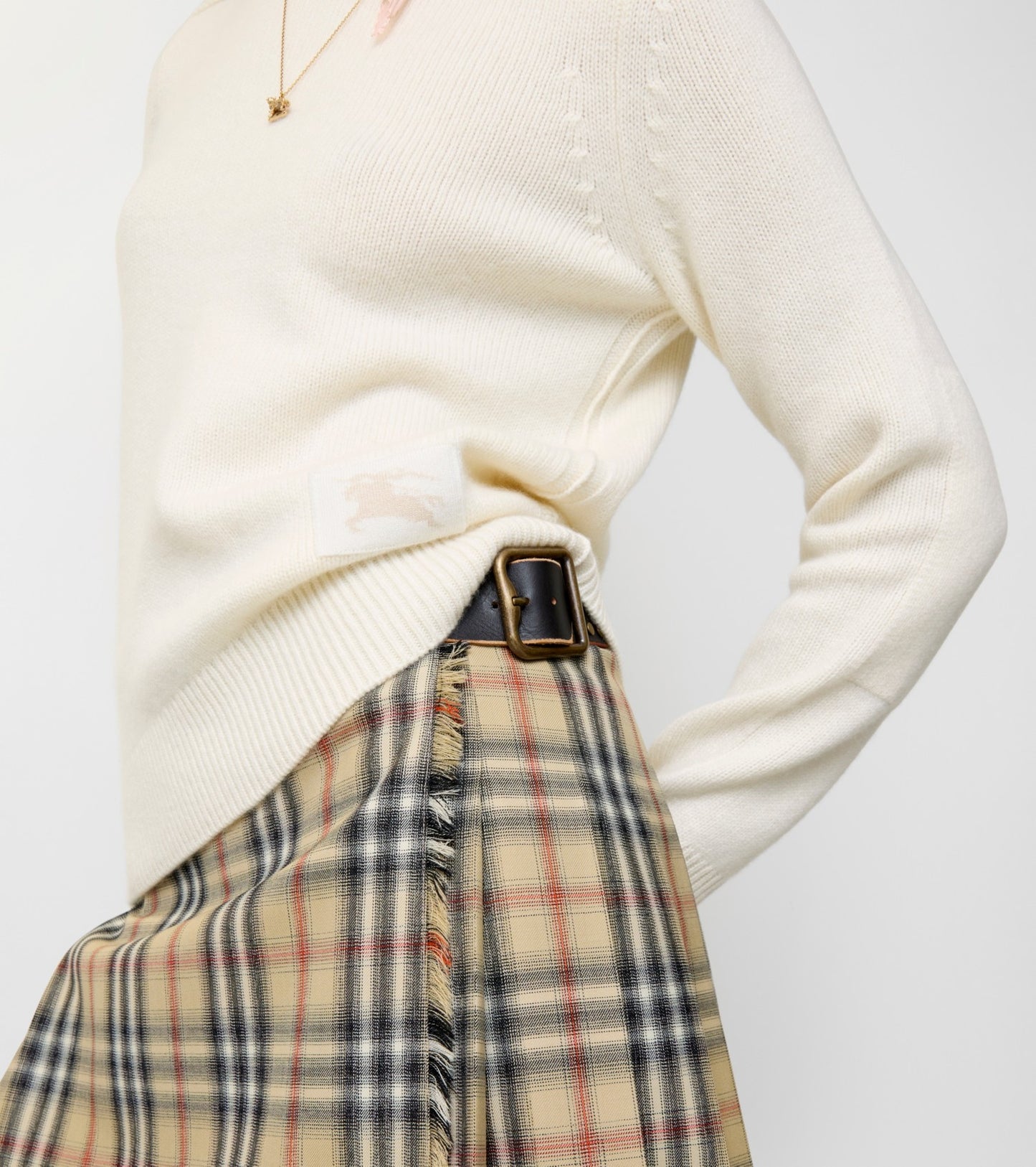 Cashmere Sweater in Ceramic white