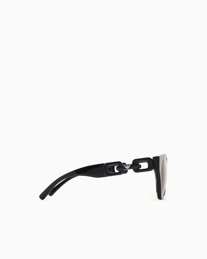 Women’s cat-eye sunglasses