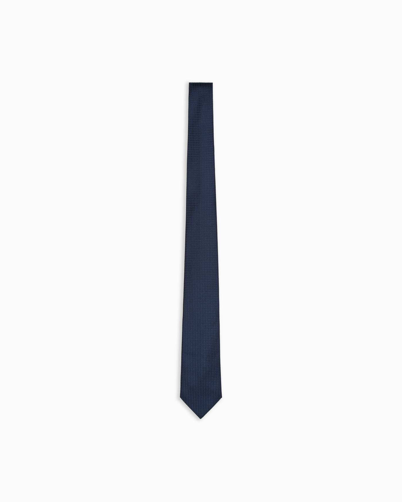 Textured pure silk tie