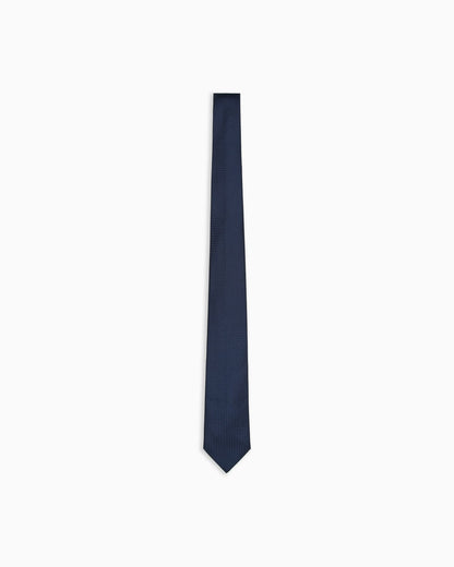 Textured pure silk tie