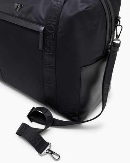 Duffel bag recycled urban style for man